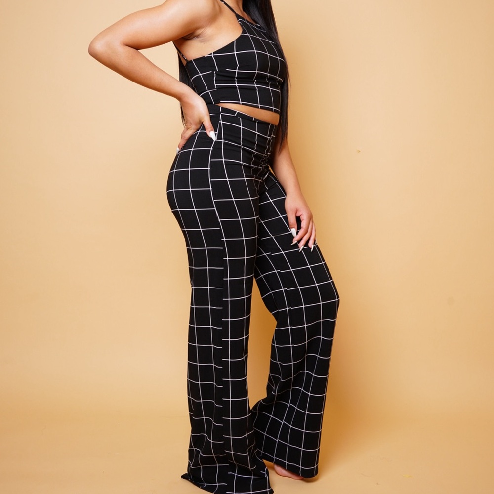 Gorgeous Checker Board Set